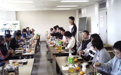 ���i�Ήw�`�E�����ّ�w���D��ŏo�ꂵ�񍐂����܂����