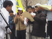 �s�N���q4�ʏ��R����A6�ʋߓ�����